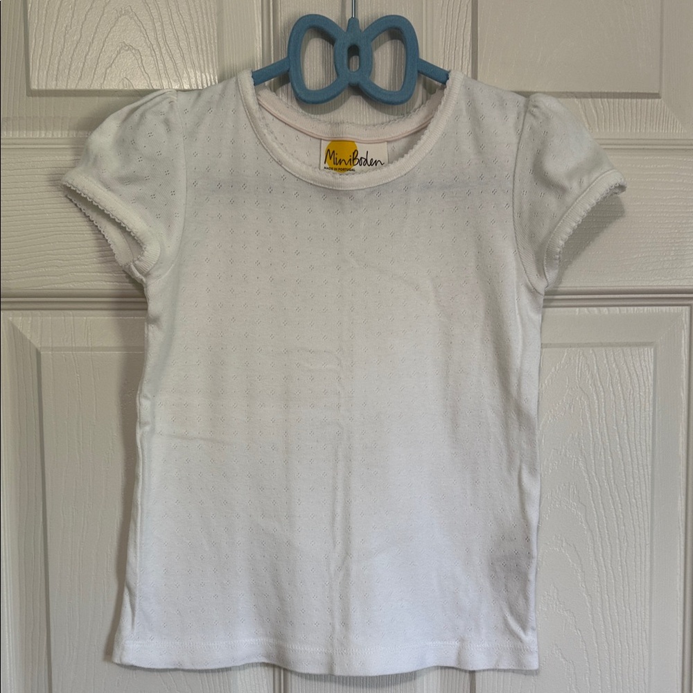 Mini Boden White Pointelle Short Sleeve Tee with Puff Sleeves